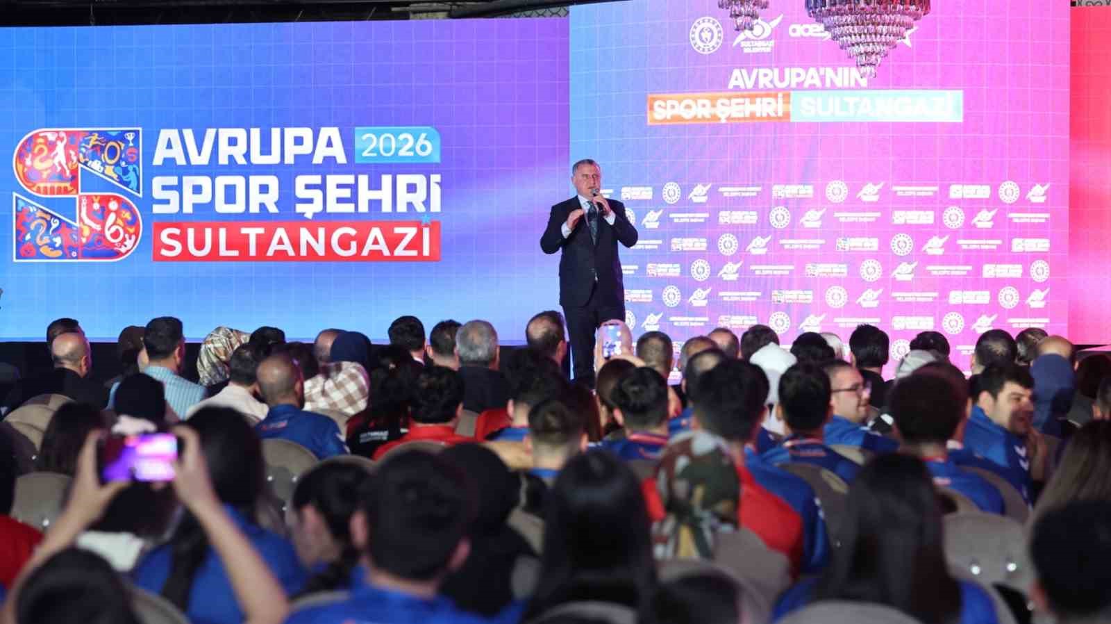 Gençlik ve Spor Bakanı Bak: "Türkiye her haliyle spor ülkesi olma yolunda hızlıca ilerliyor"
