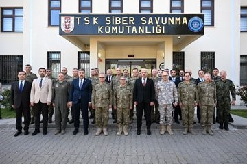 Genelkurmay Başkanı Bayraktaroğlu, NATO Kilitli Kalkan 2026 Tatbikatı Seçkin Gözlemci Günü’ne katıldı
