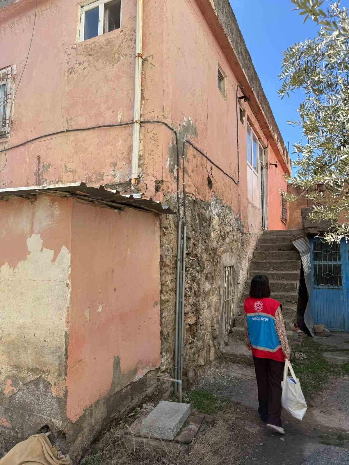 Gercüş’te öğrencilere güne merhaba kahvaltısı
