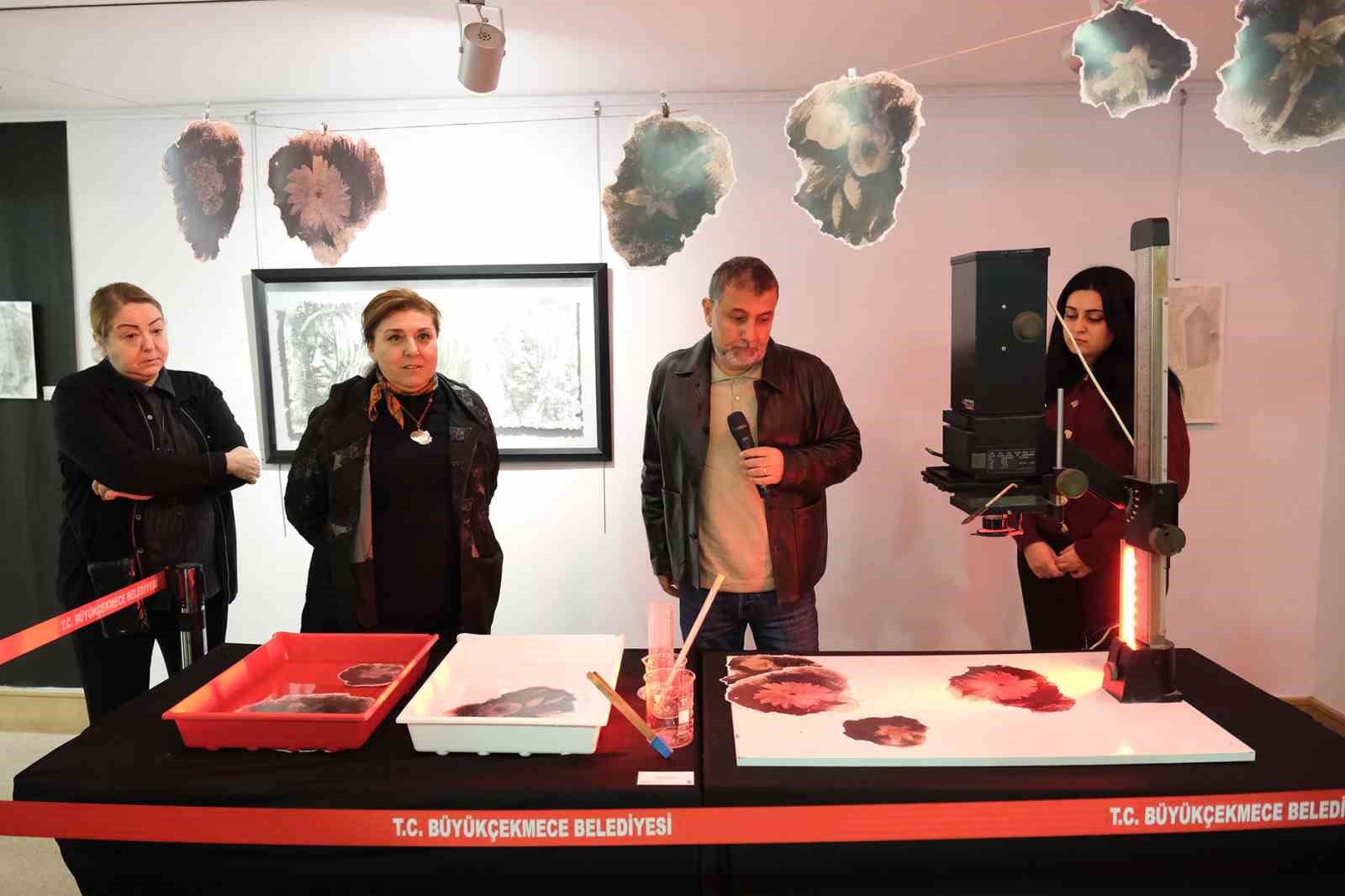 Geri dönüşümün hikayesi "Yeniden" Sergisi ile sanatseverlerle buluştu
