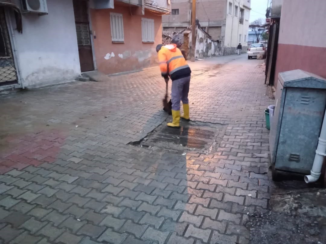 Germencik Belediye Başkanı Zencirci: "Her şartta görevimizin başındayız"
