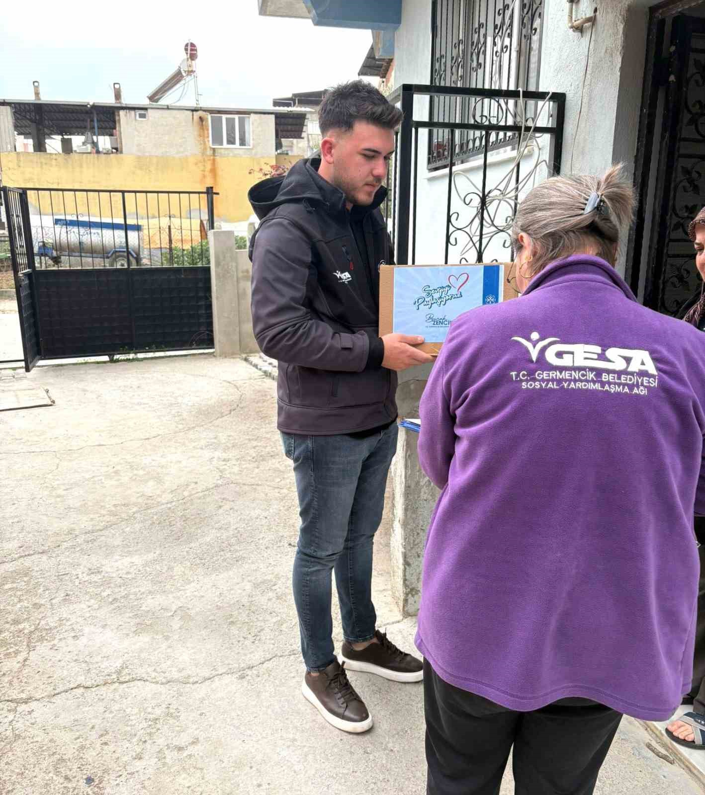 Germencik Belediyesi’nden ihtiyaç sahiplerine yıl boyu destek
