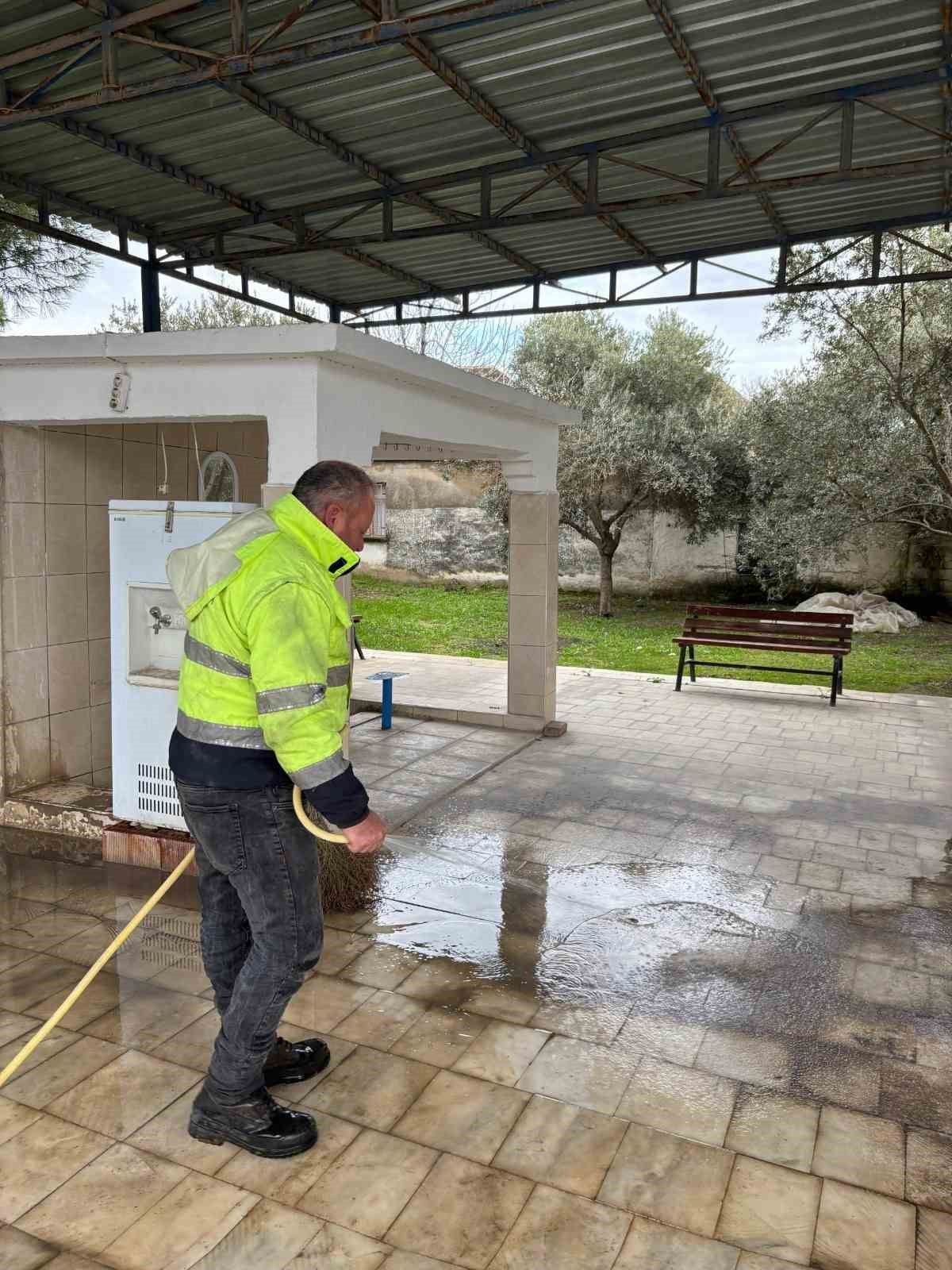 Germencik’te camiler Ramazan’a hazırlanıyor
