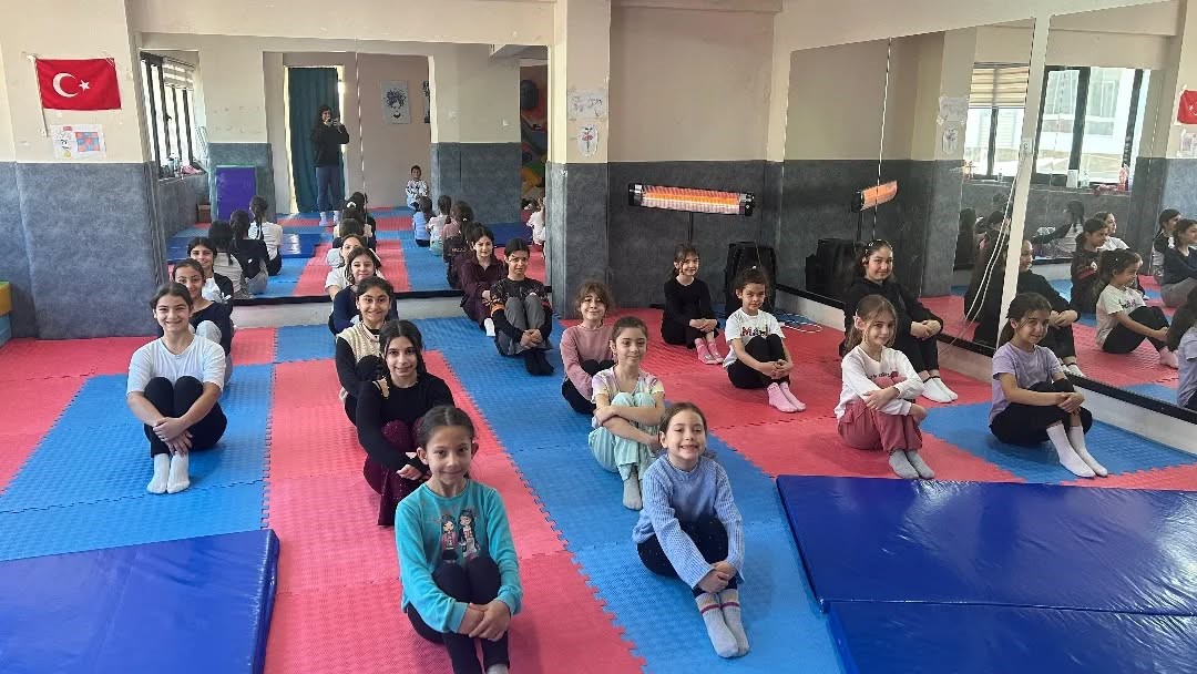 Germencik’te spor kursları çocuklara enerji katıyor
