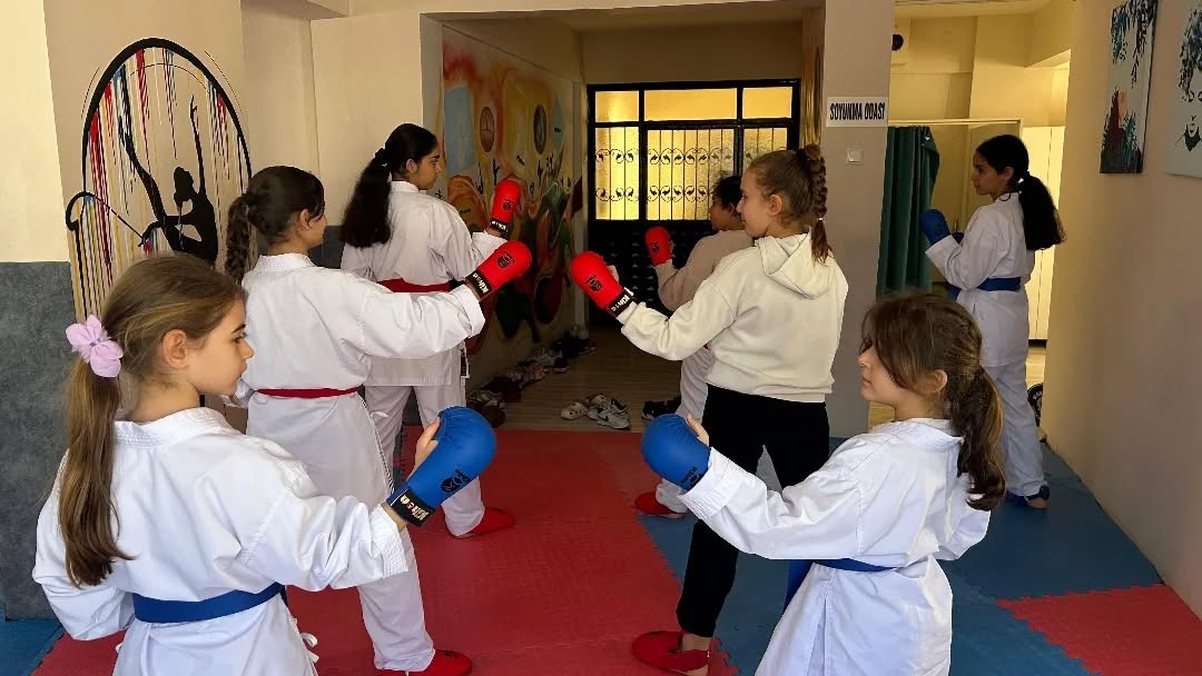 Germencik’te spor kursları çocuklara enerji katıyor
