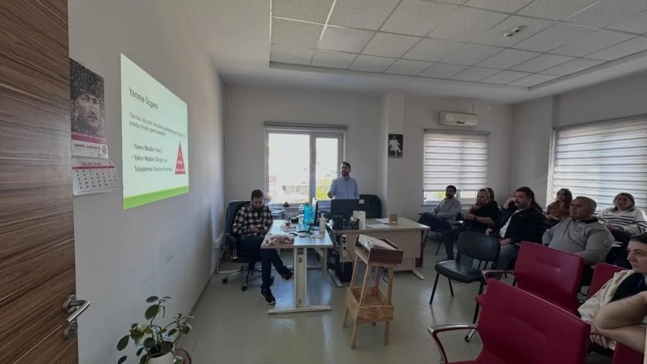 Gerze’de sağlık personeline yangın ve afet bilinci eğitimi
