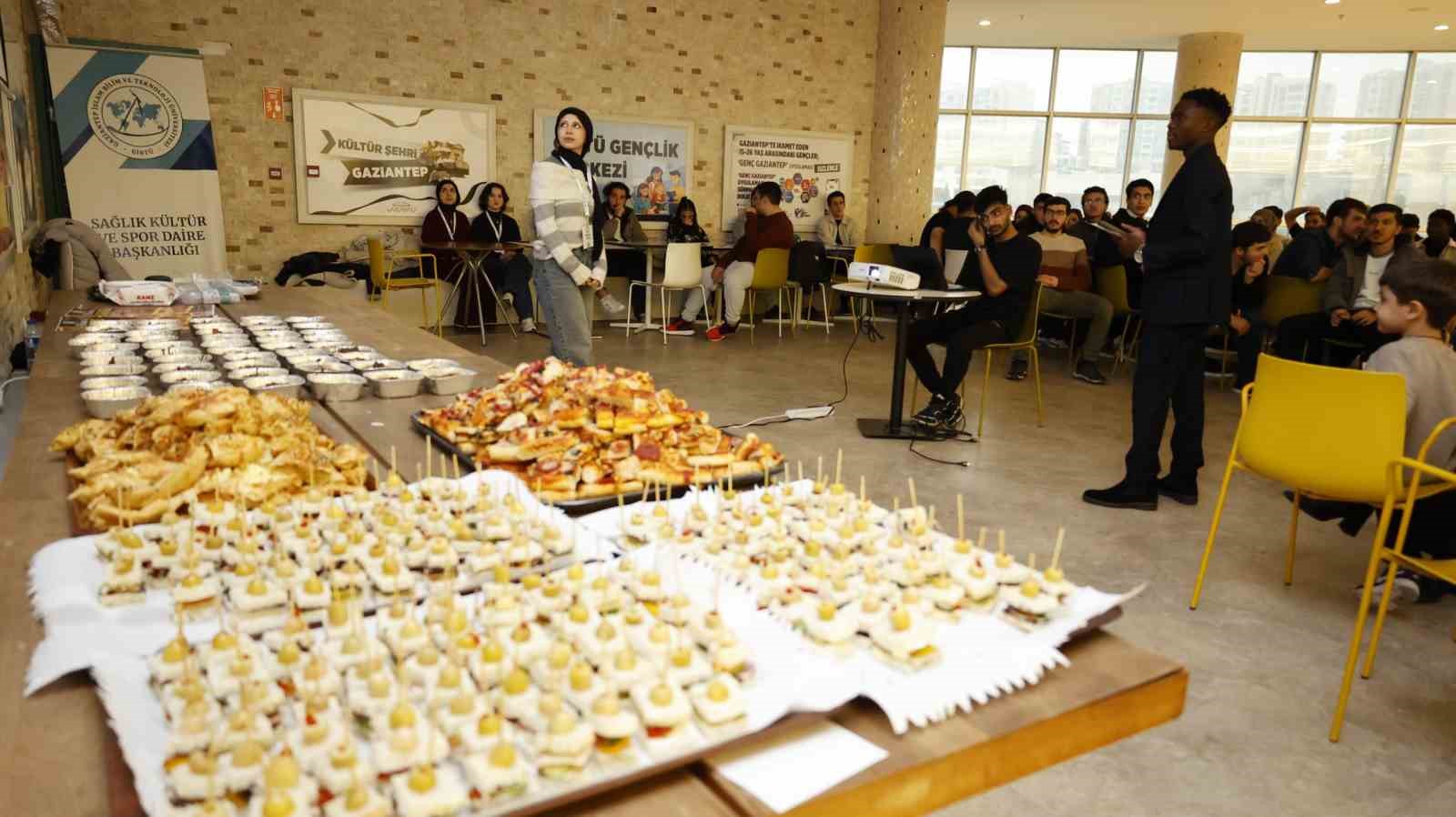 GİBTÜ’de kültürler mutfakta buluştu
