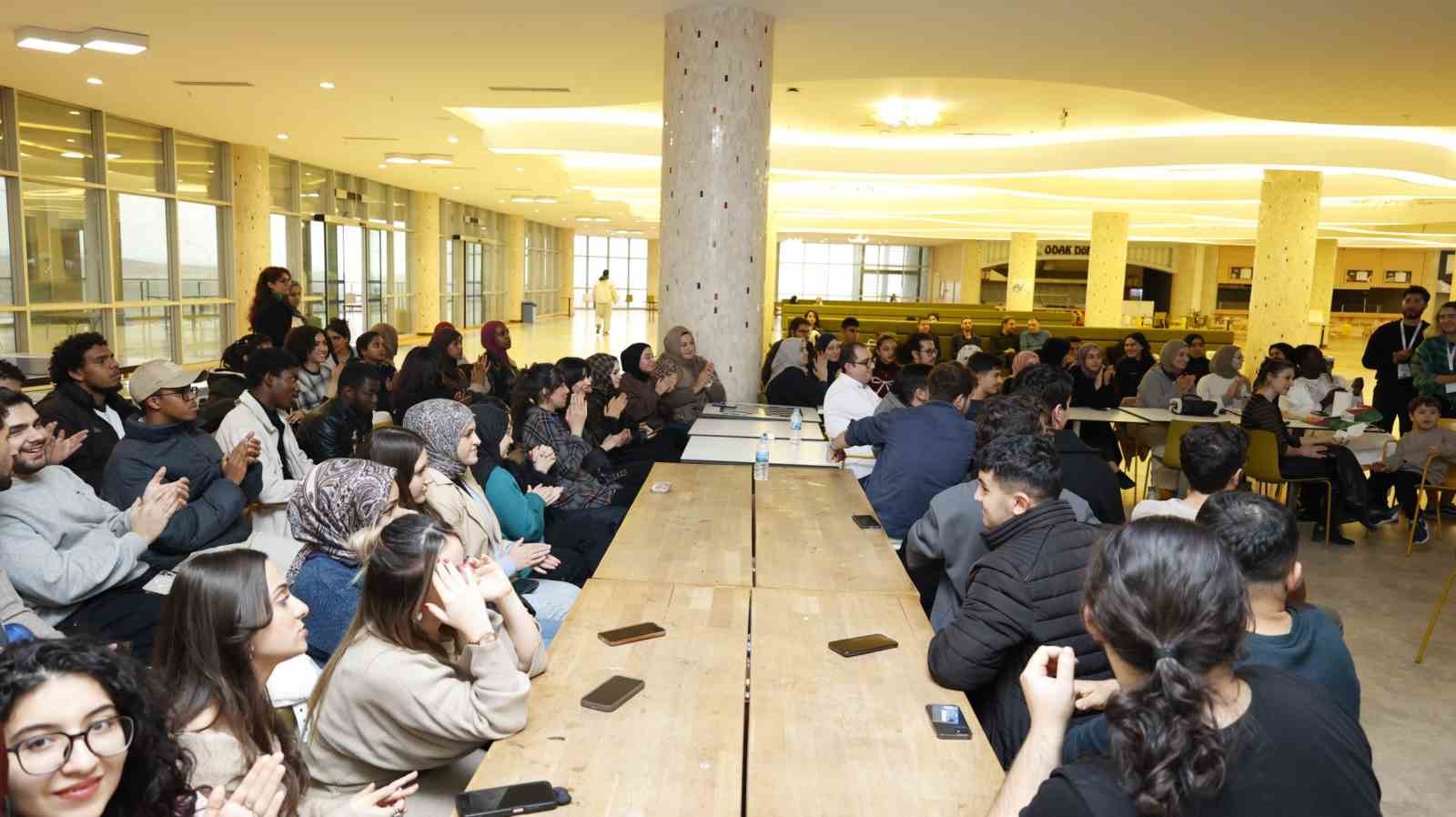 GİBTÜ’de kültürler mutfakta buluştu
