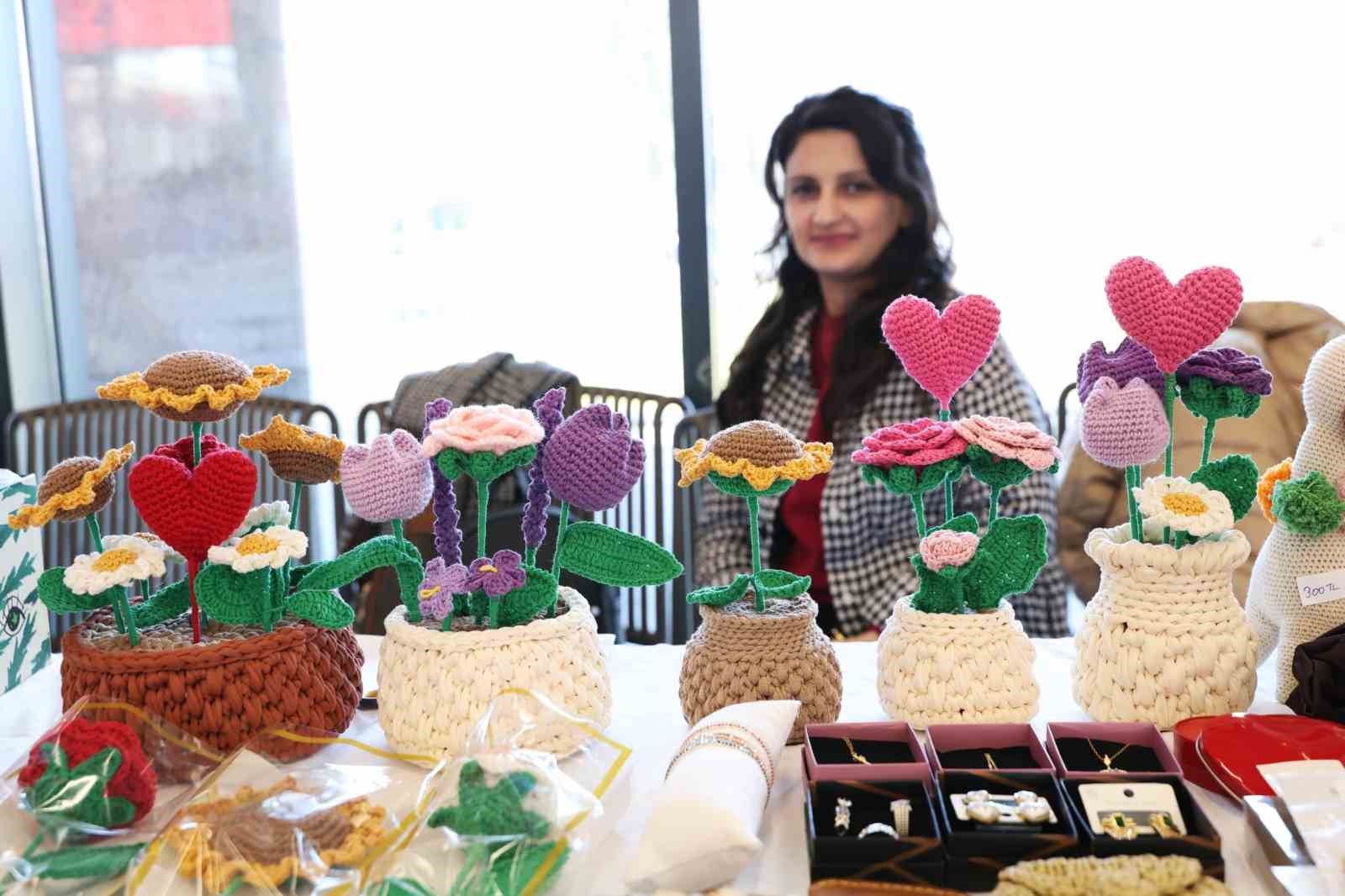 Girişimci kadınları bir araya getiren sokak
Girişimci kadınları bir araya getiren sokak