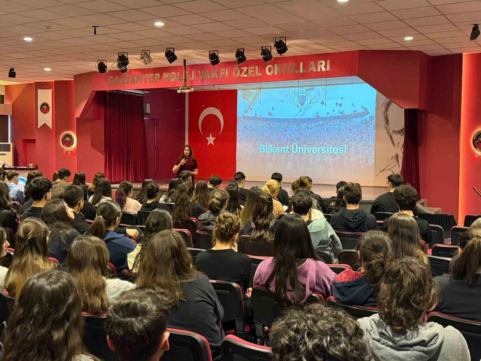 GKV Liselerinde geleceğe yön veren kariyer çalışmaları start aldı
