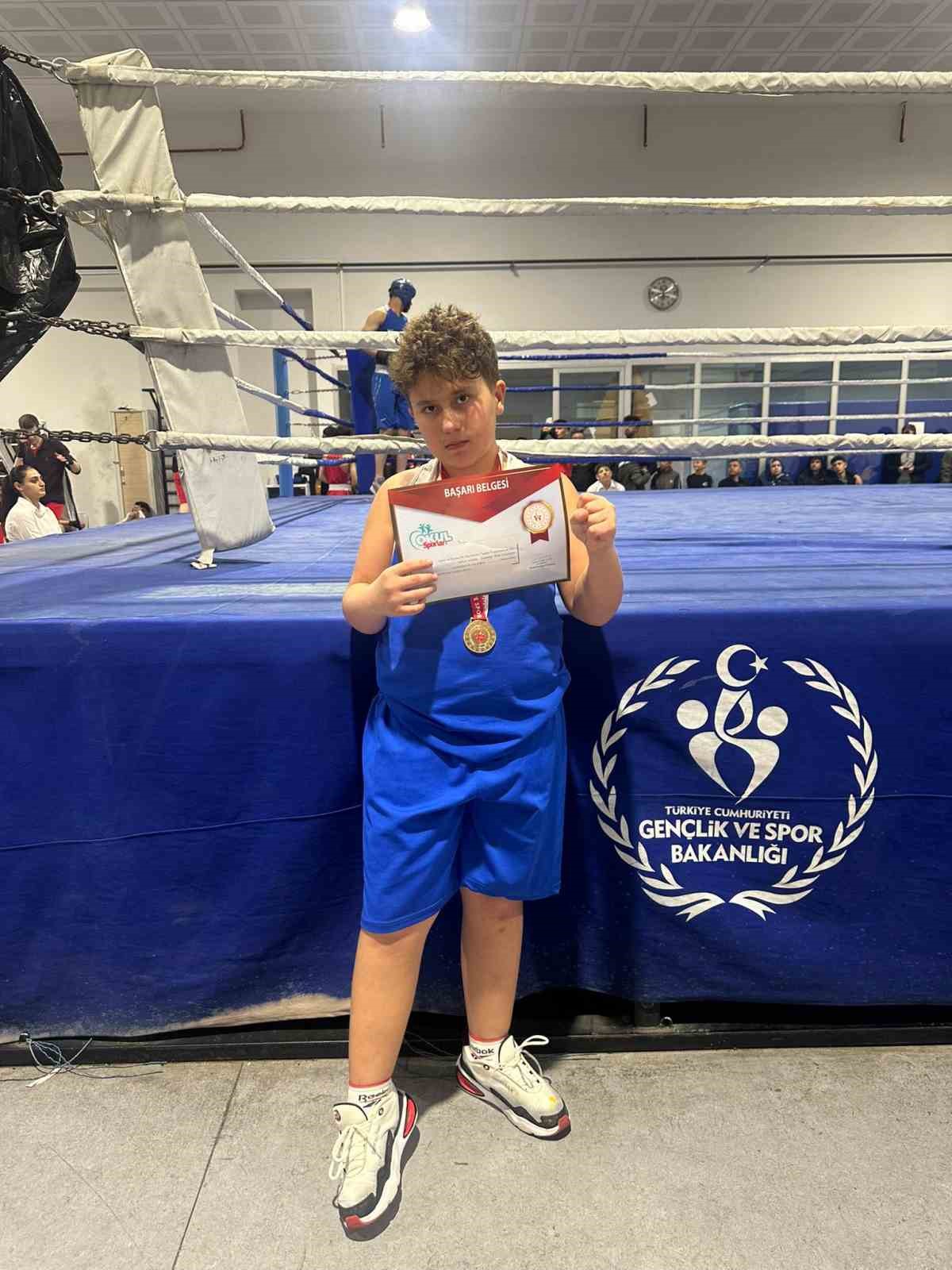 GKV’li Çalışıcı Gaziantep boks şampiyonu
