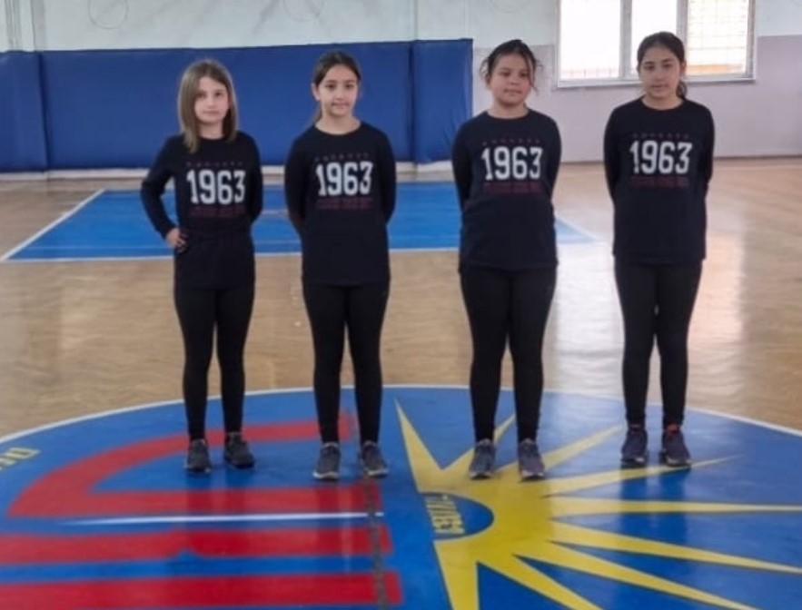 GKV’nin altın kulaçları başarıdan başarıya koşuyor
GKV’nin altın kulaçları başarıdan başarıya koşuyor