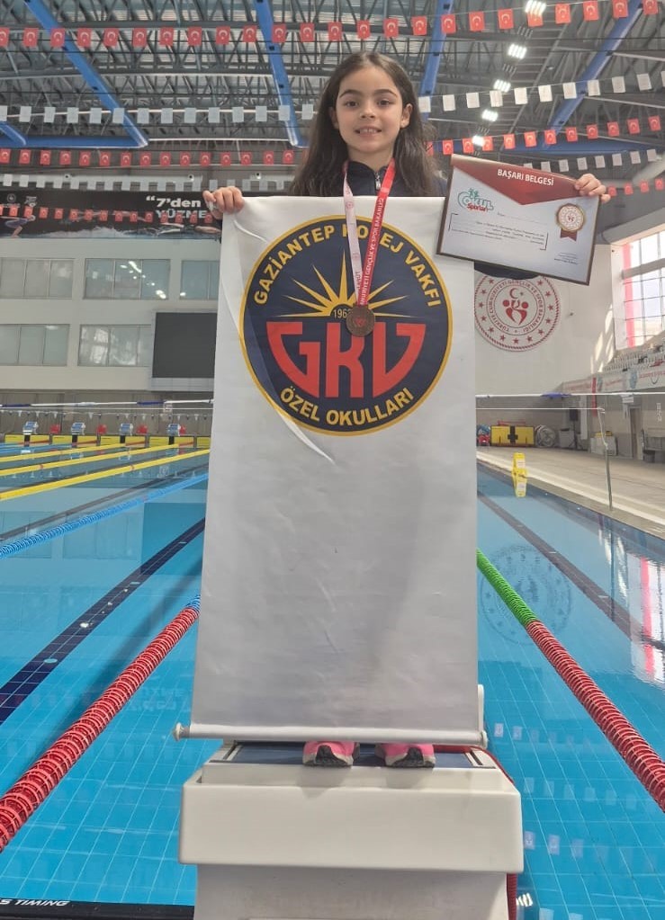 GKV’nin altın kulaçları başarıdan başarıya koşuyor
GKV’nin altın kulaçları başarıdan başarıya koşuyor