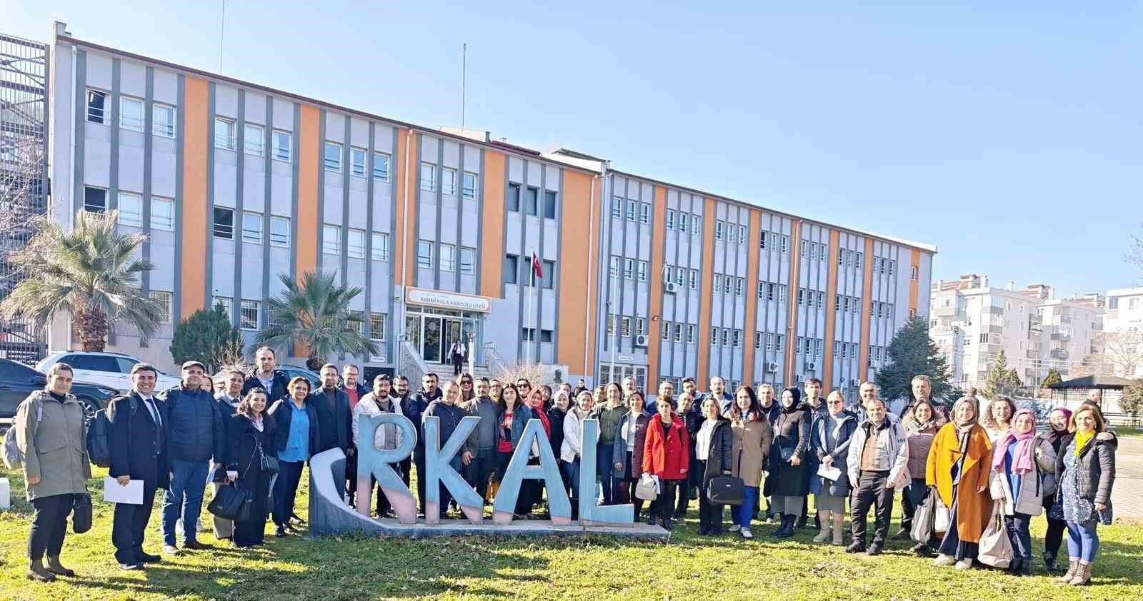 GMKA destekli "Yapay Zeka Akademisi" eğitim programı sona erdi
