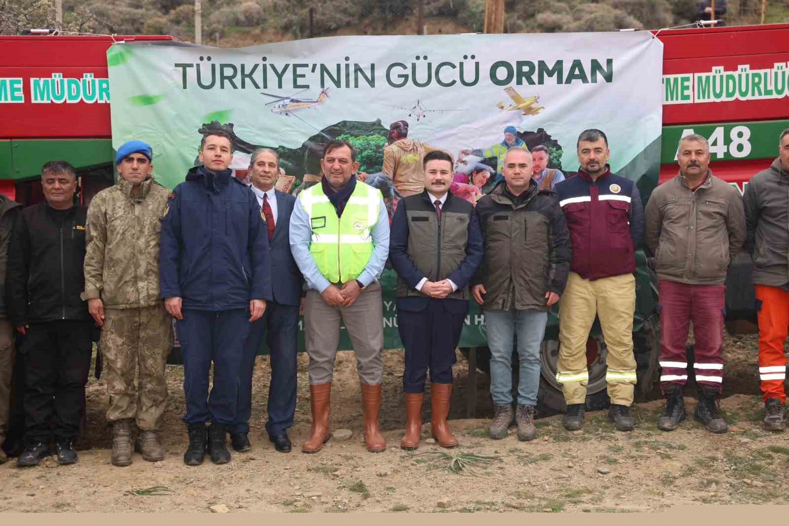 Gökçeada’da fidanlar toprakla buluştu
