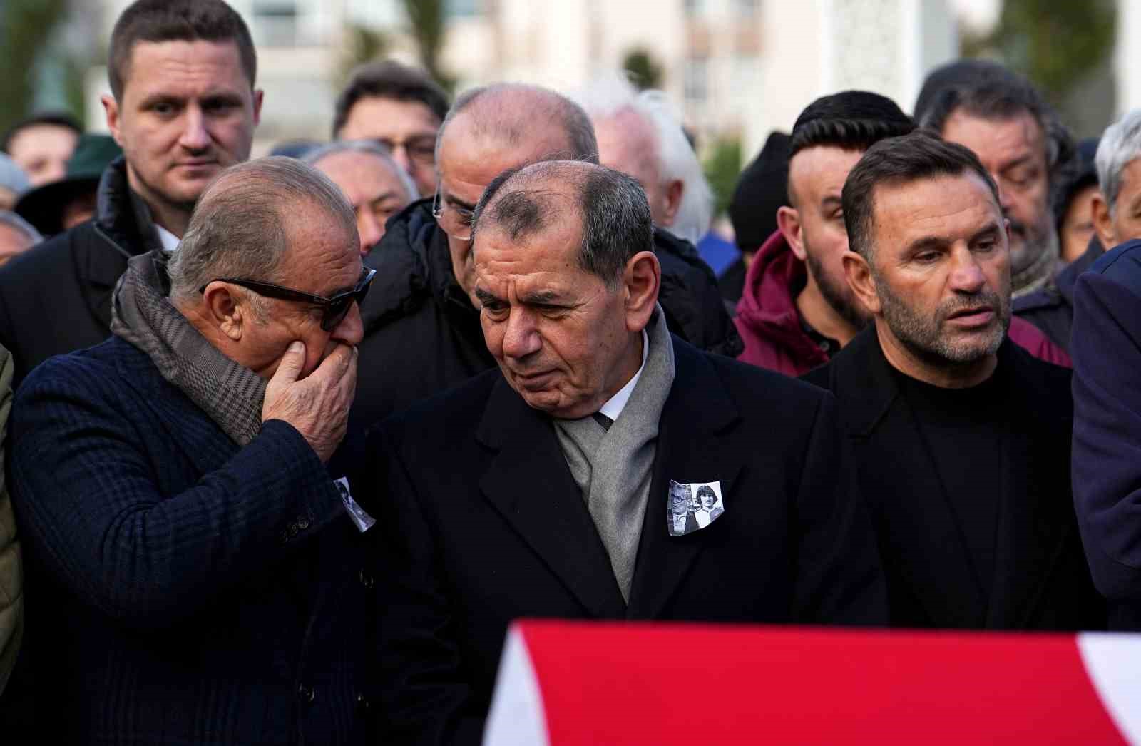 Gökmen Özdenak son yolculuğuna uğurlandı
