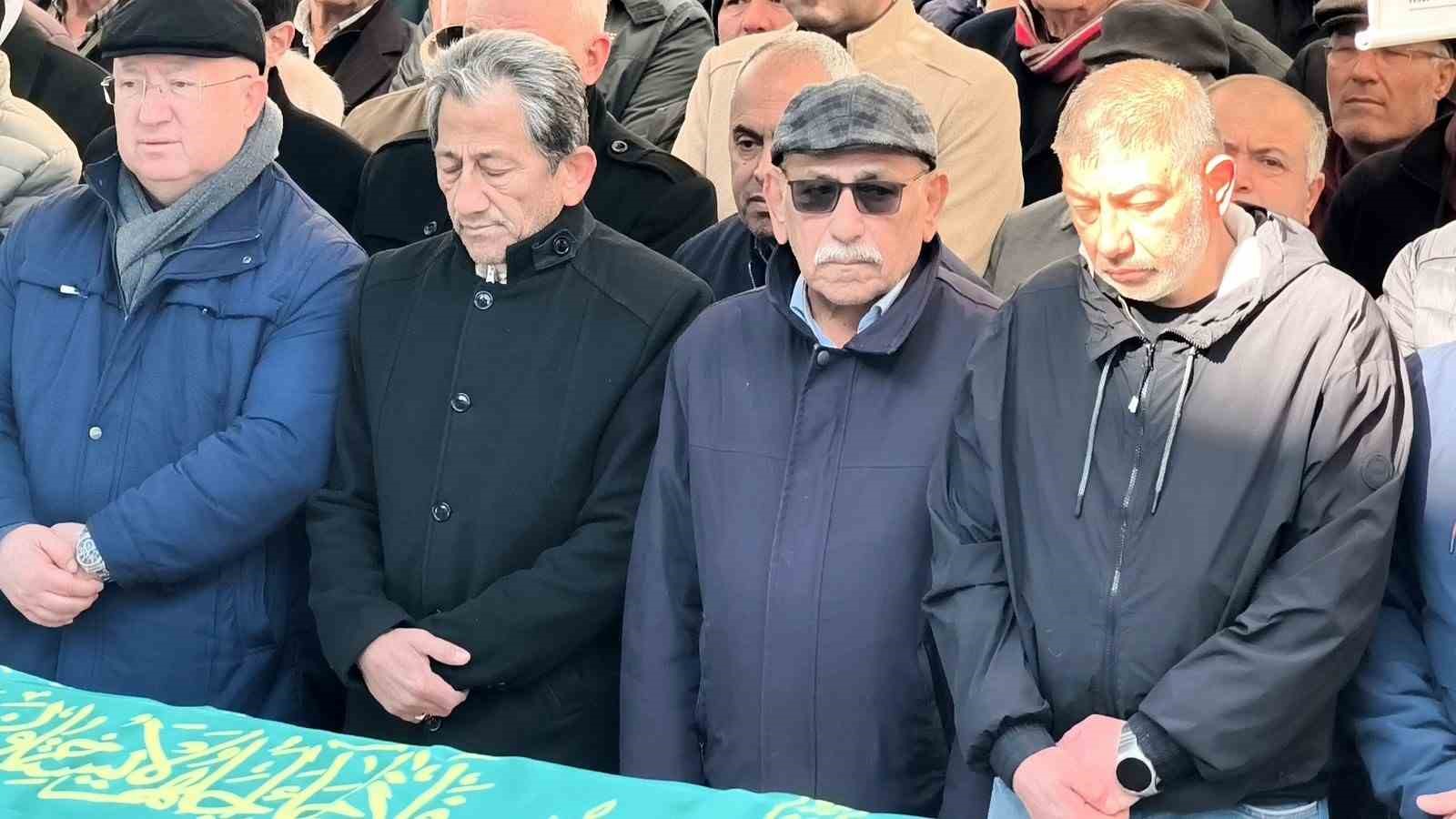 Gökova Körfezi’nde tekne faciası sonucu hayatını kaybeden Öztürk son yolculuğuna uğurlandı
