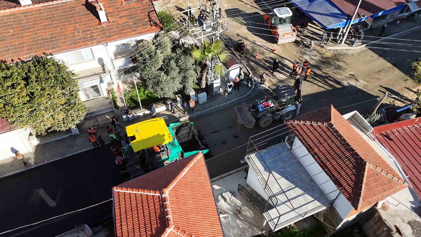 Gökova mahallesinin yolları yenileniyor
