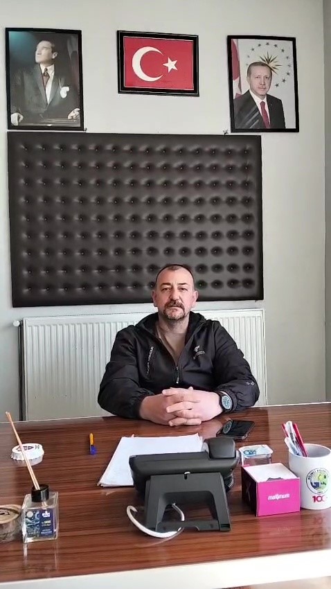 Gökyüzünde gülümseten anlar, paraşütçüyü çaya davet etti
