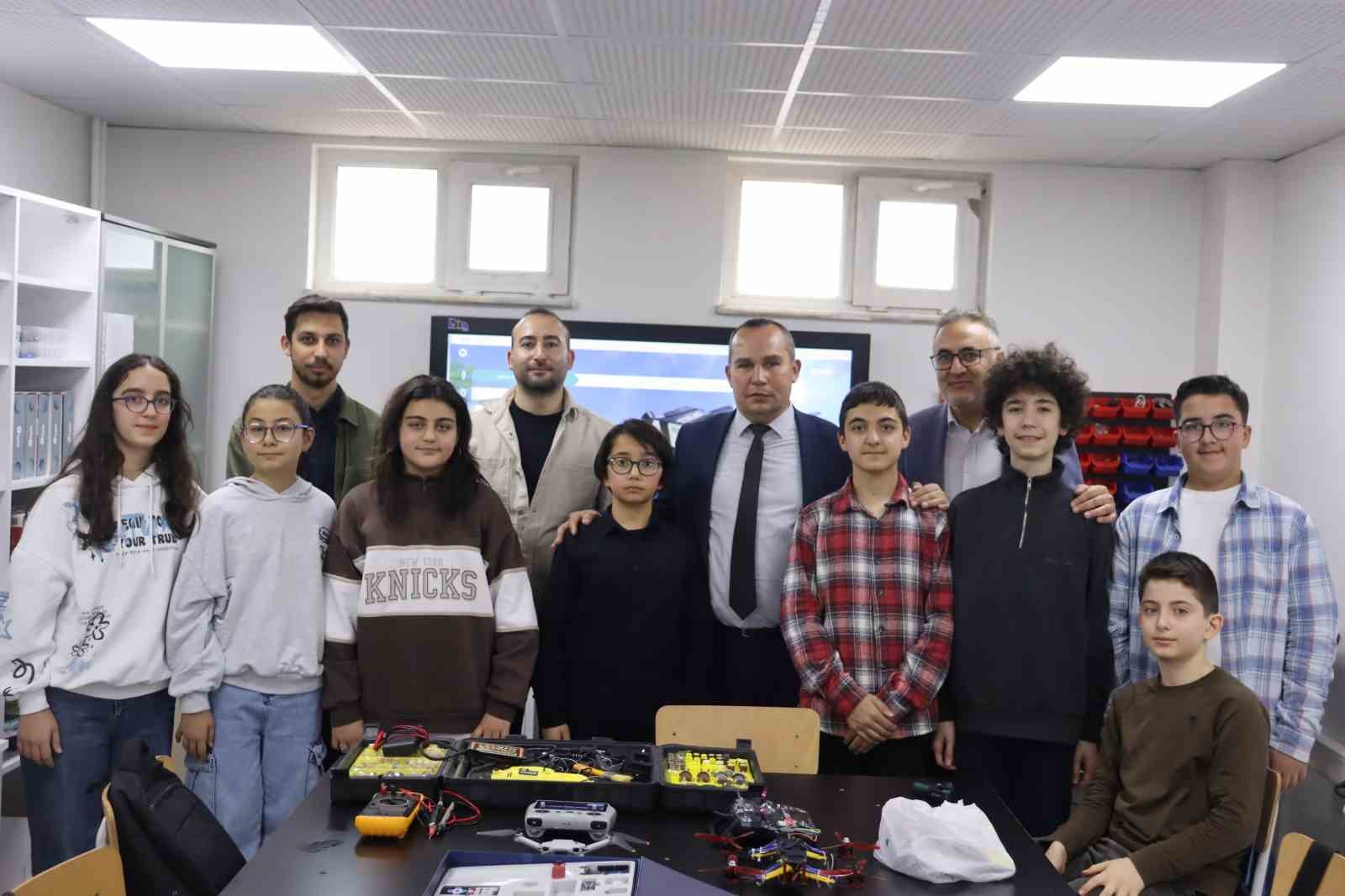 Gökyüzünün gelecekleri GÖKTİM’de yetişiyor
