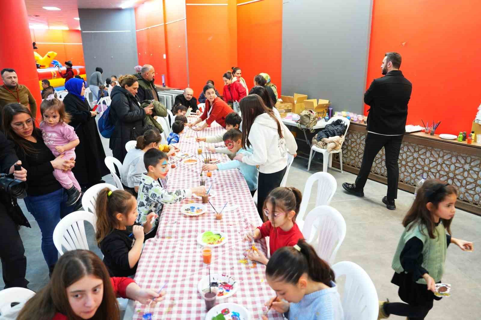 Gölbaşı Belediyesi 12 binden fazla çocuğu etkinliklerle ağırladı
