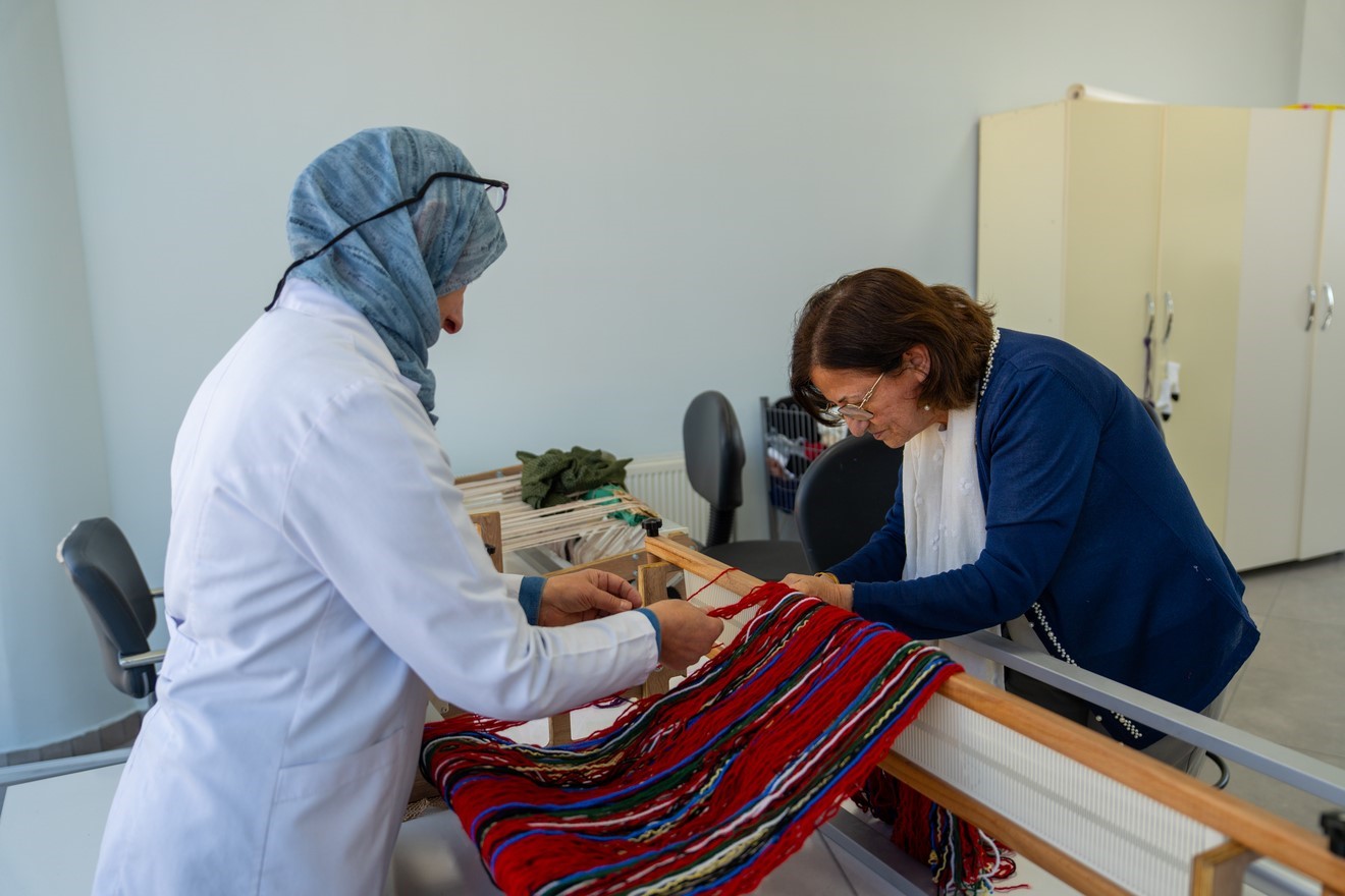 Gölbaşı’nda atıklar sanata dönüşüyor
