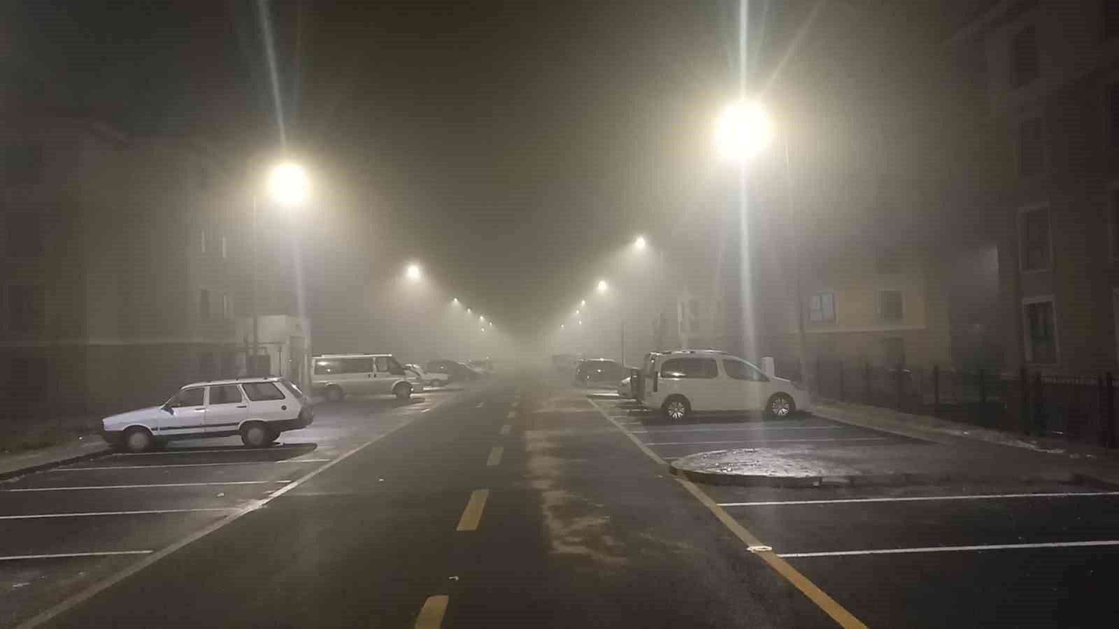 Gölbaşı’nda yoğun sis etkili oldu
