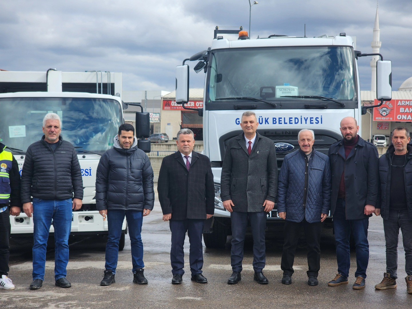 Gölcük Belediyesi araç filosunu güçlendirdi
