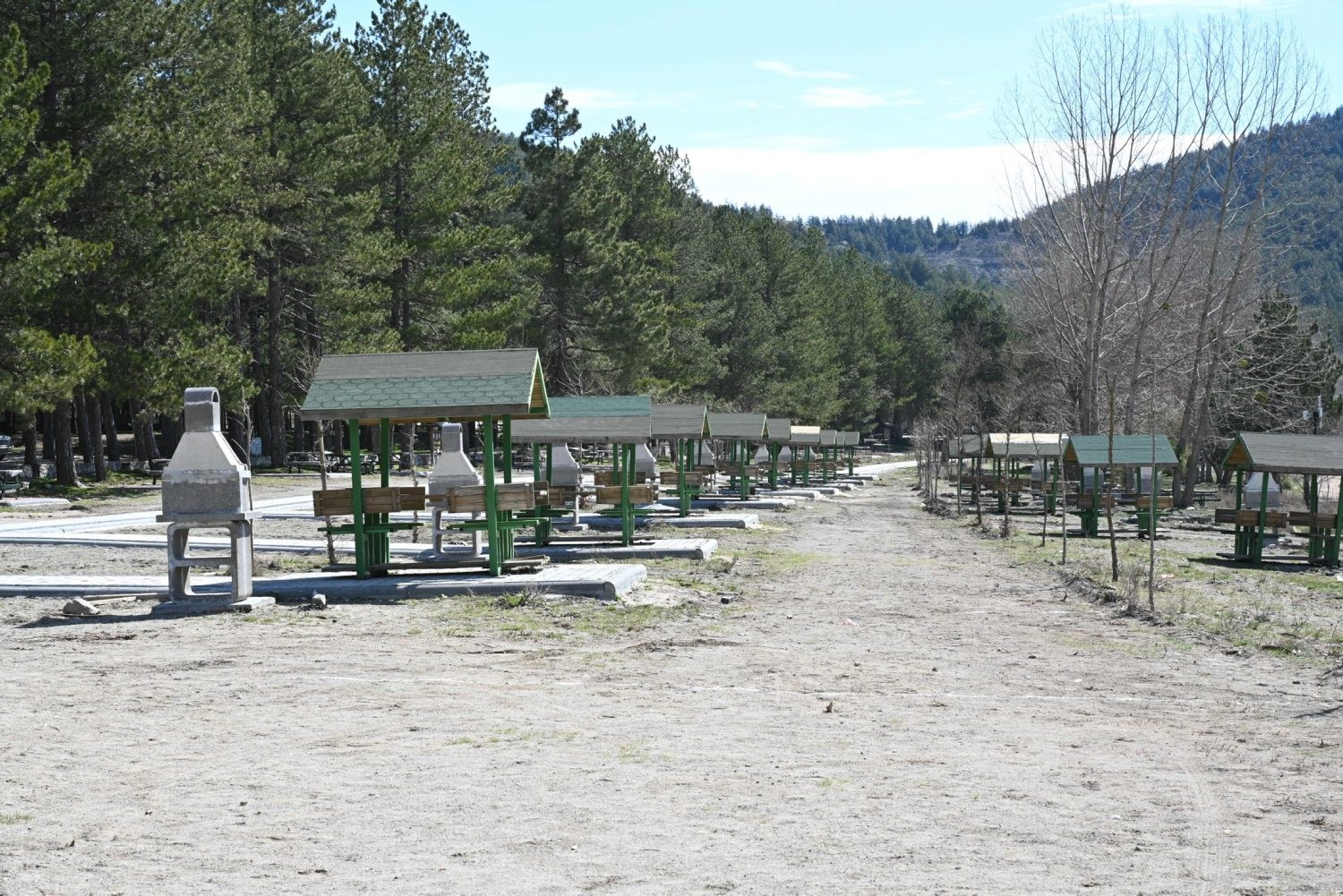 Gölcük Tabiat Parkı yeni yüzüyle yaza hazırlanıyor
