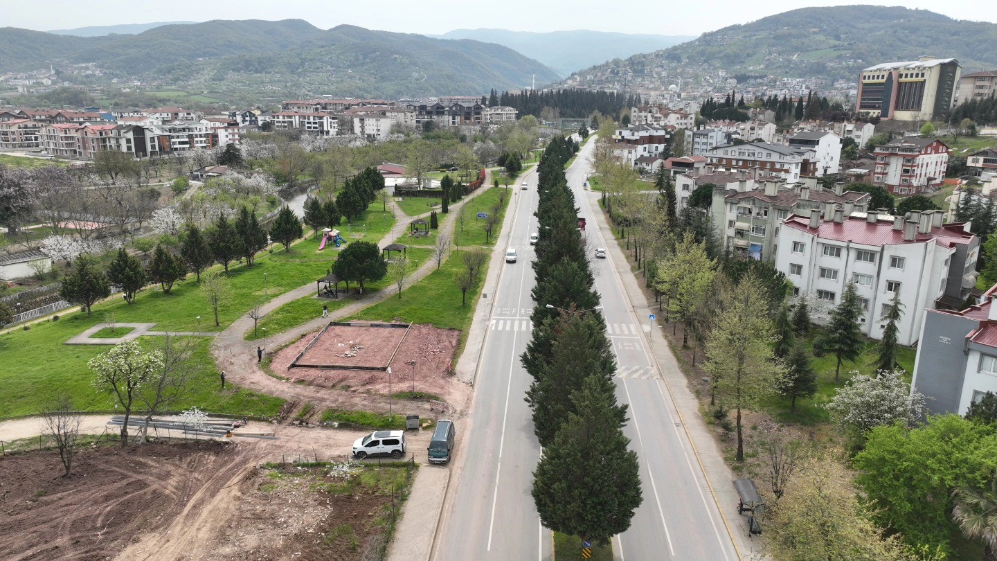 Gölcük’te kadın el emeği satış mağazası için çalışmalar başladı
Gölcük’te kadın el emeği satış mağazası için çalışmalar başladı