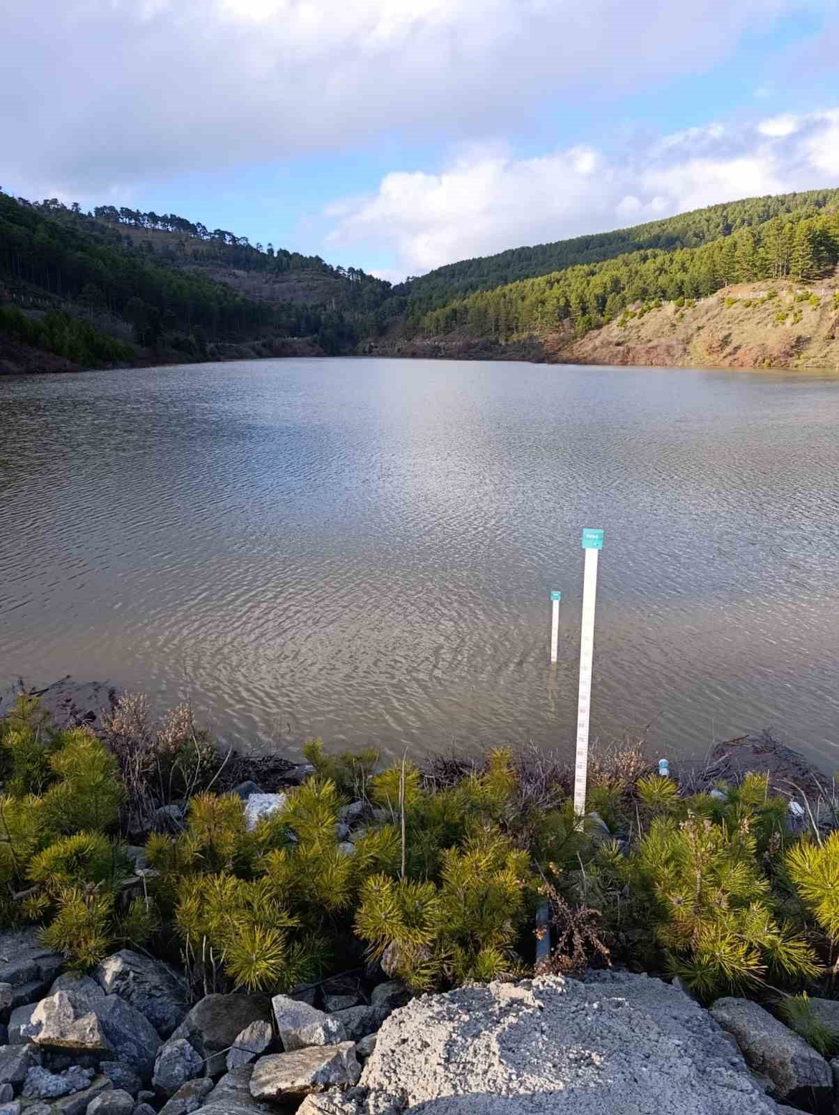 Göletler son yağışlarla doldu
Göletler son yağışlarla doldu