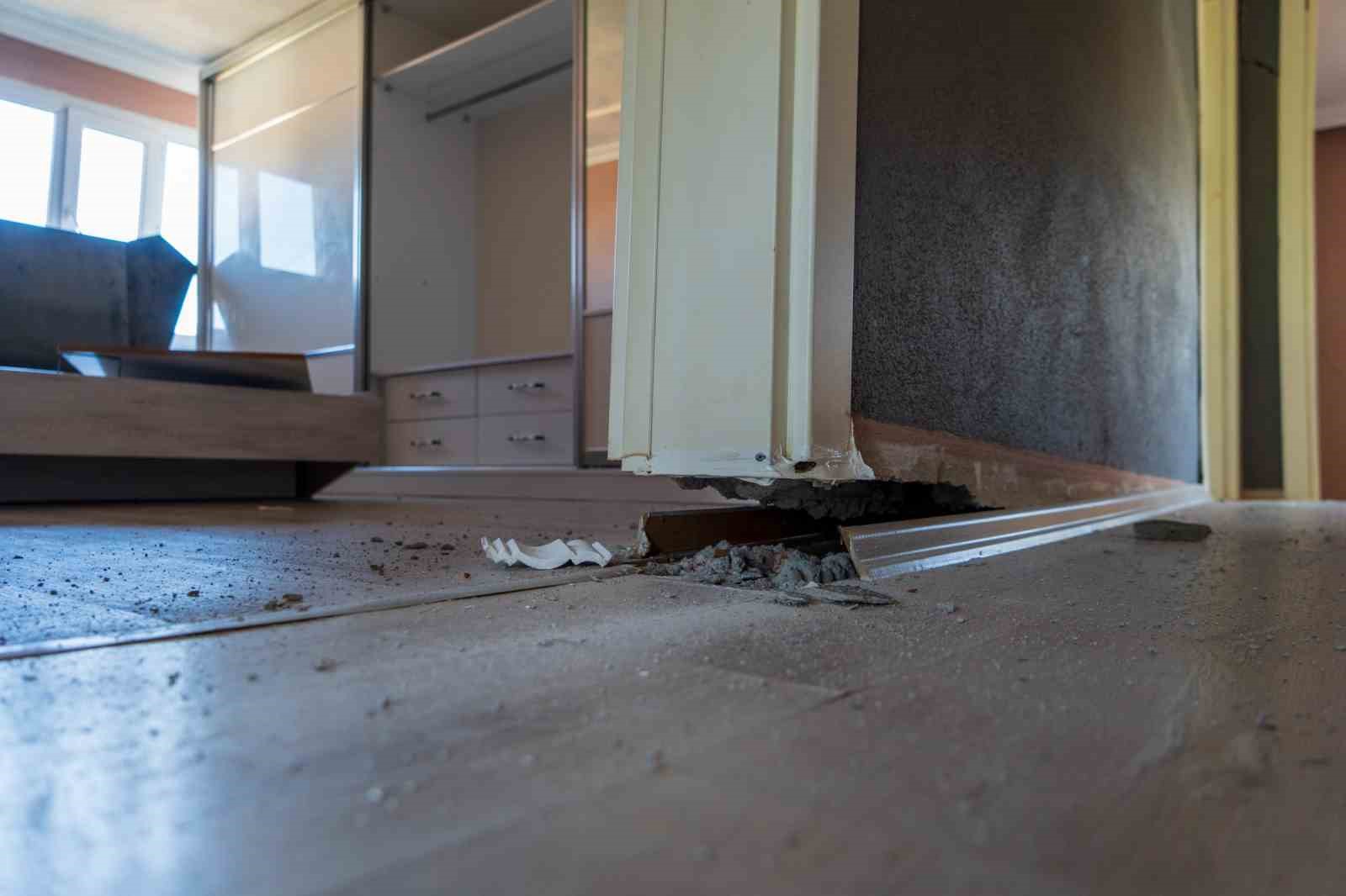 Gölmarmara’da heyelan: 7 ev kullanılamaz hale geldi
