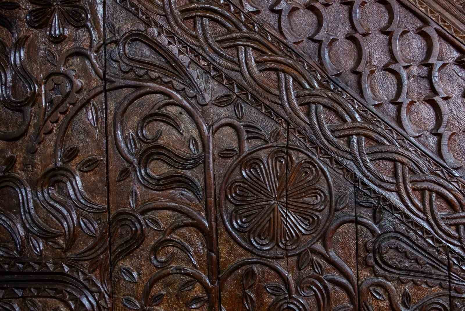 Görselliğiyle göz kamaştırıyor
Görselliğiyle göz kamaştırıyor