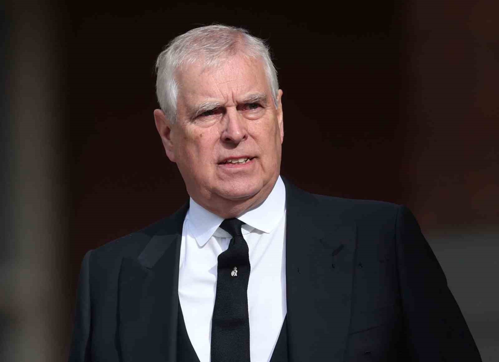 Gözaltına alınan İngiltere’nin eski prensi Andrew Mountbatten-Windsor serbest bırakıldı
