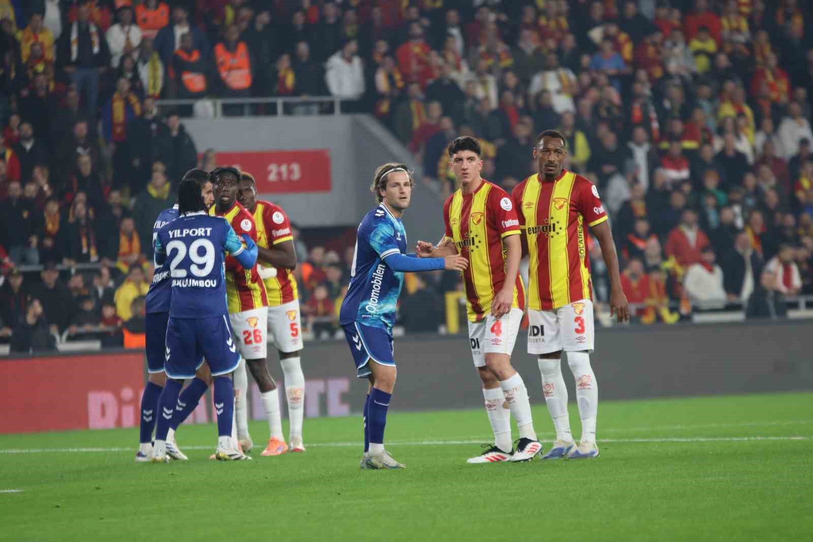 Göztepe, son haftalarda skor üretmekte zorlanıyor
Göztepe, son haftalarda skor üretmekte zorlanıyor