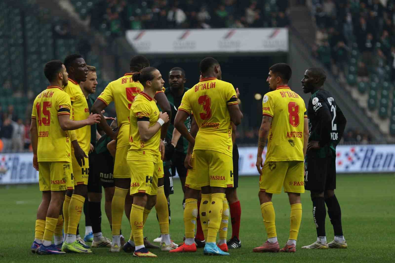 Göztepe’den hakem tepkisi
