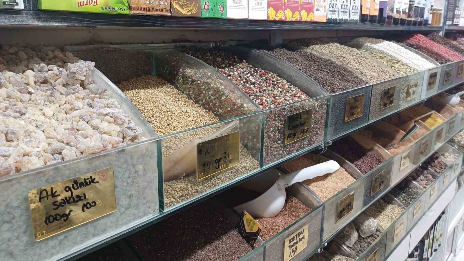 Grip ve geçmeyen öksürüğe akgünlük sakızı tavsiyesi
