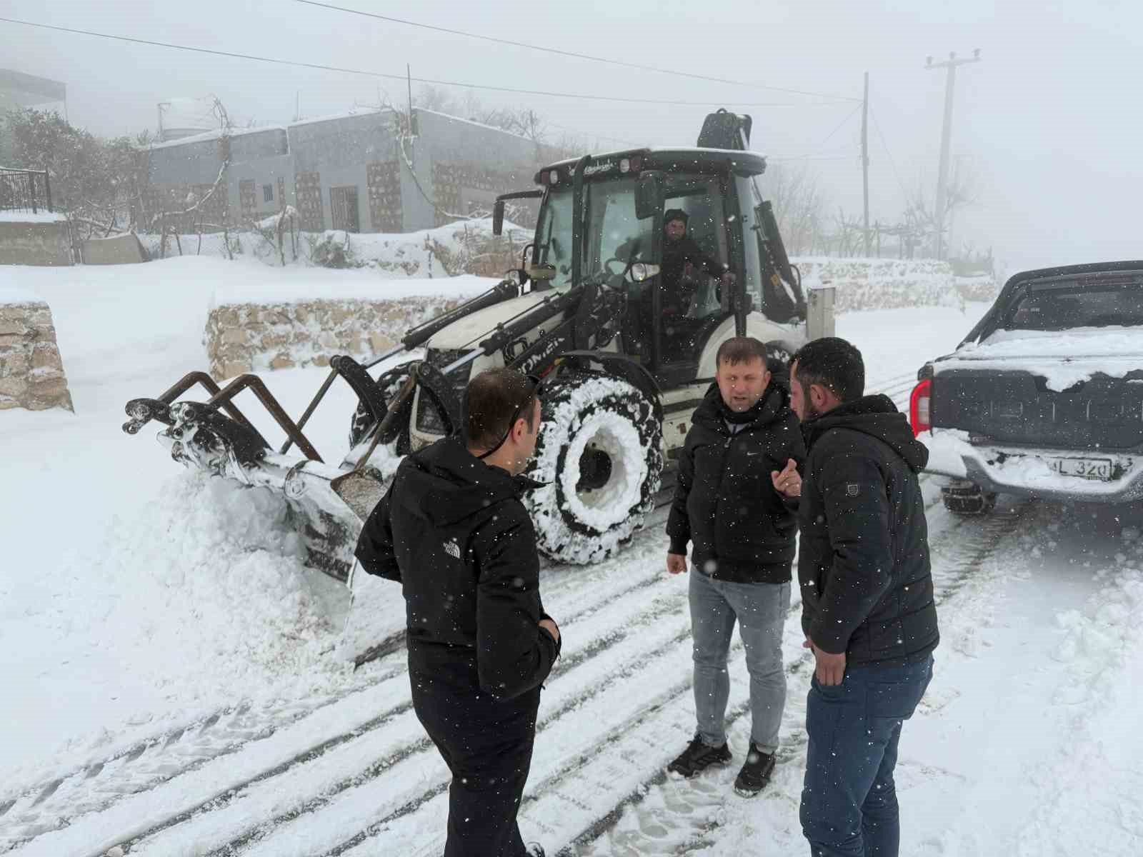Güçlükonak’ta kış seferberliği
Güçlükonak’ta kış seferberliği