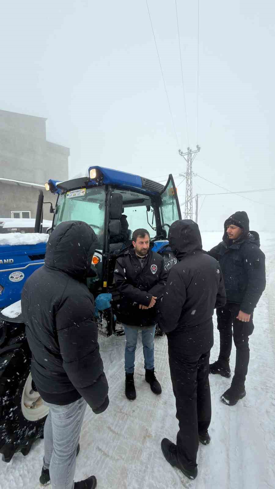 Güçlükonak’ta kış seferberliği
Güçlükonak’ta kış seferberliği
