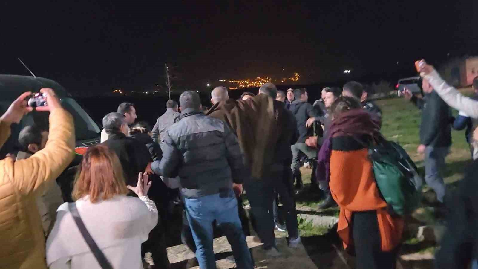 Gülistan Doku soruşturmasında Tunceli Adliyesi önünde arbede
