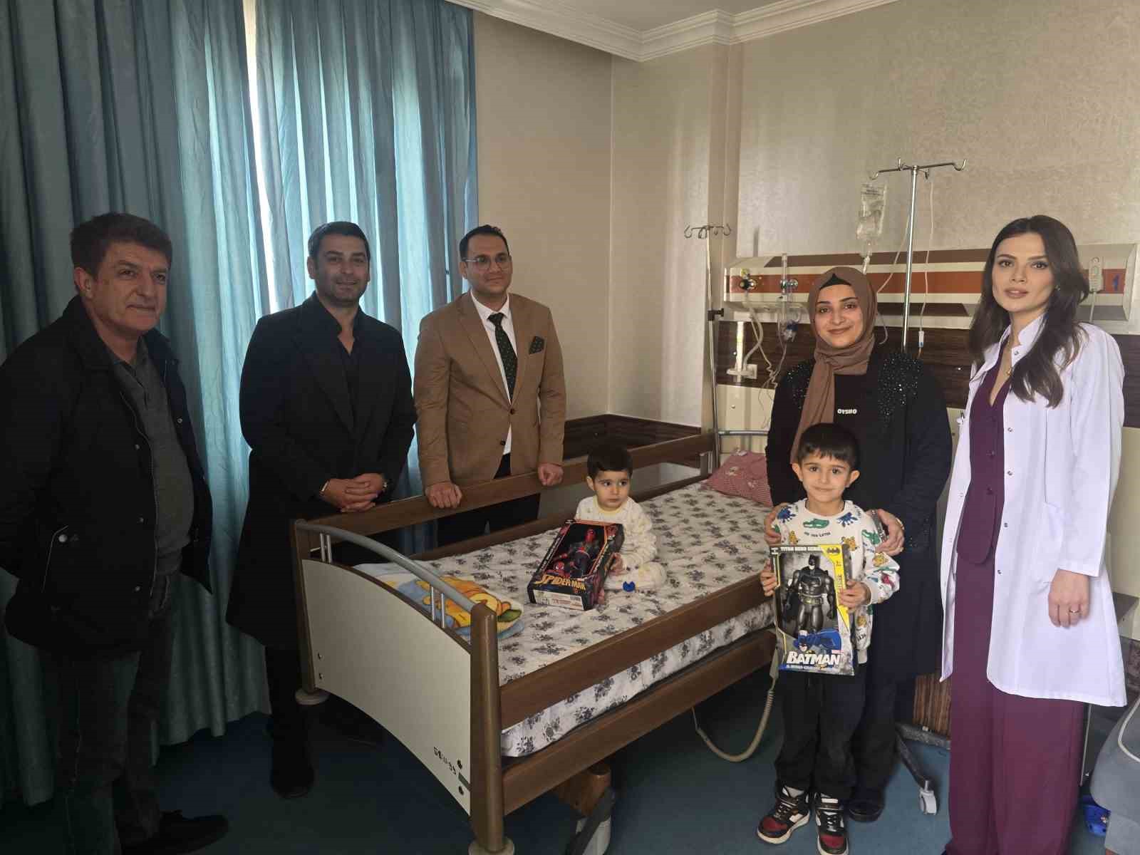 ’Gülümse Midyat: Umut Çocuklarda’ Projesine sanatçılardan destek
