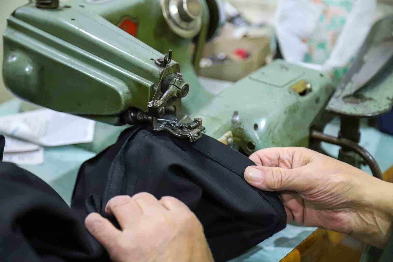 Gümüşhane’nin çınarlarından İlyas Aslan’ın 56 yıllık meslek yolculuğu
