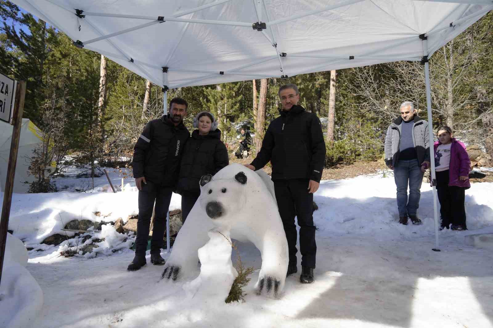 Gümüşhane’nin kurtuluşunun 108. yılı kar festivaliyle kutlandı
