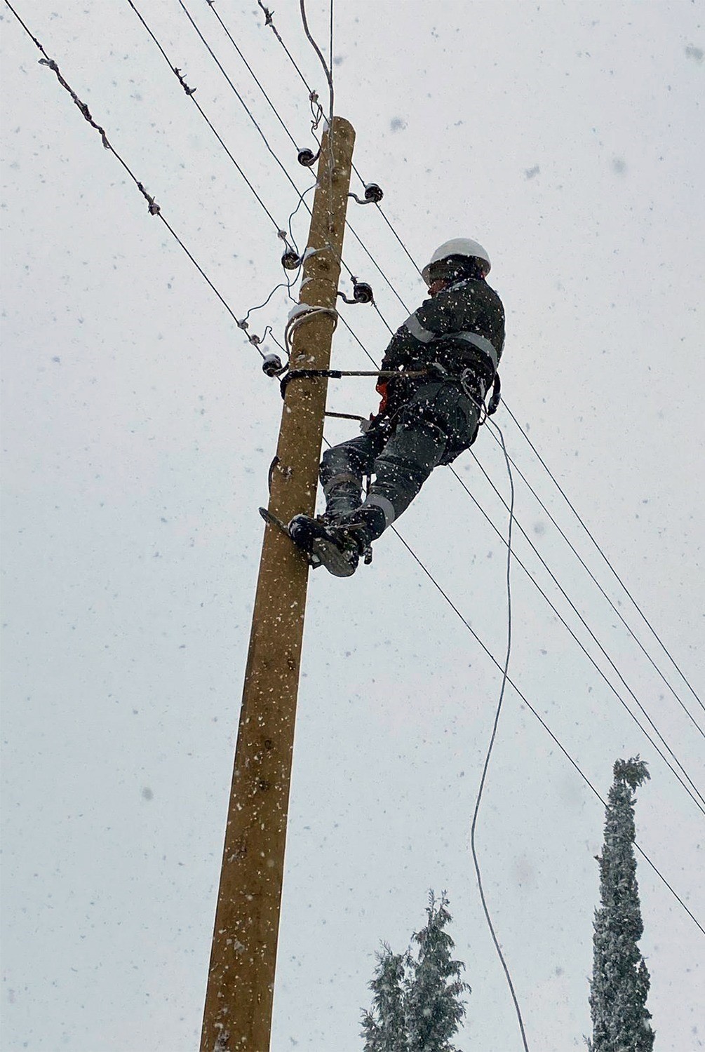 Güneydoğu son 50 yılın en sert kışında enerjisiz kalmadı

