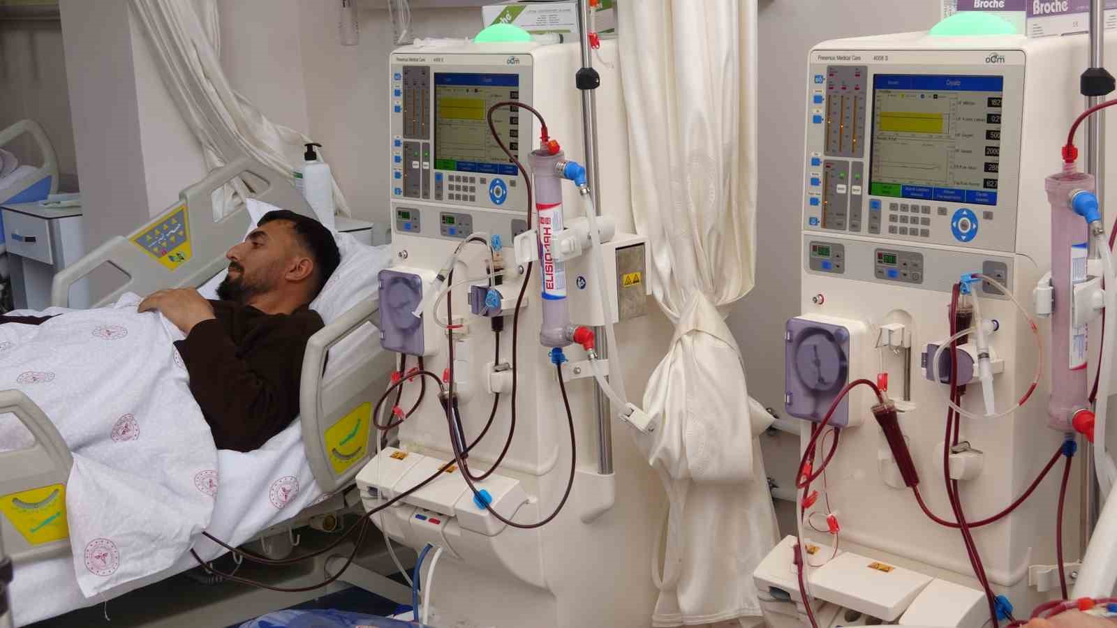 Gürpınar Devlet Hastanesi hemodiyaliz ünitesi hizmete başladı
