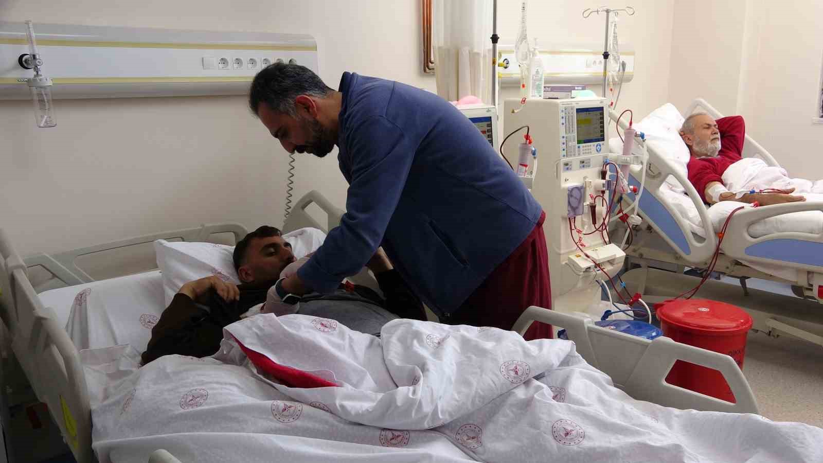 Gürpınar Devlet Hastanesi hemodiyaliz ünitesi hizmete başladı
