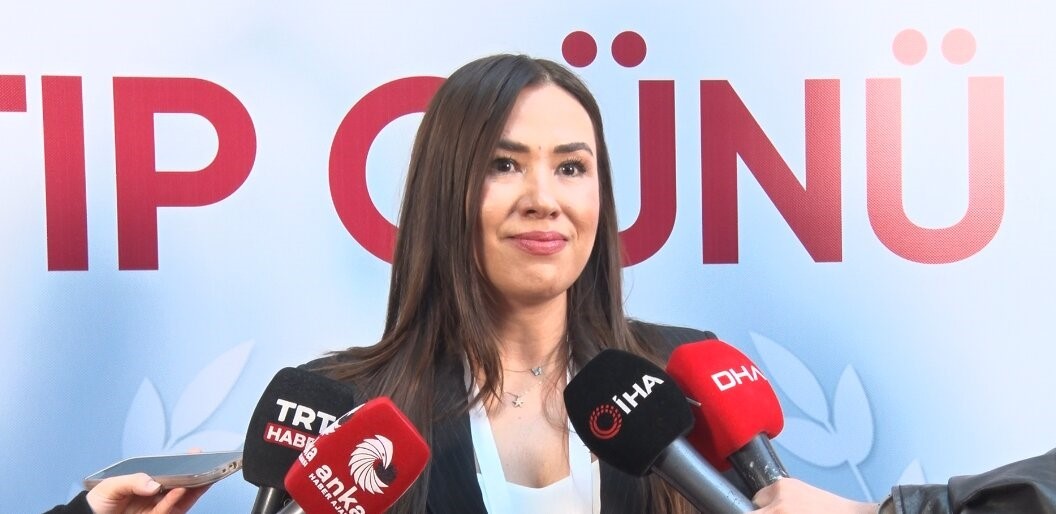 Güven Hastanesi’nden Tıp Bayramı’nda ödül töreni
Güven Hastanesi’nden Tıp Bayramı’nda ödül töreni