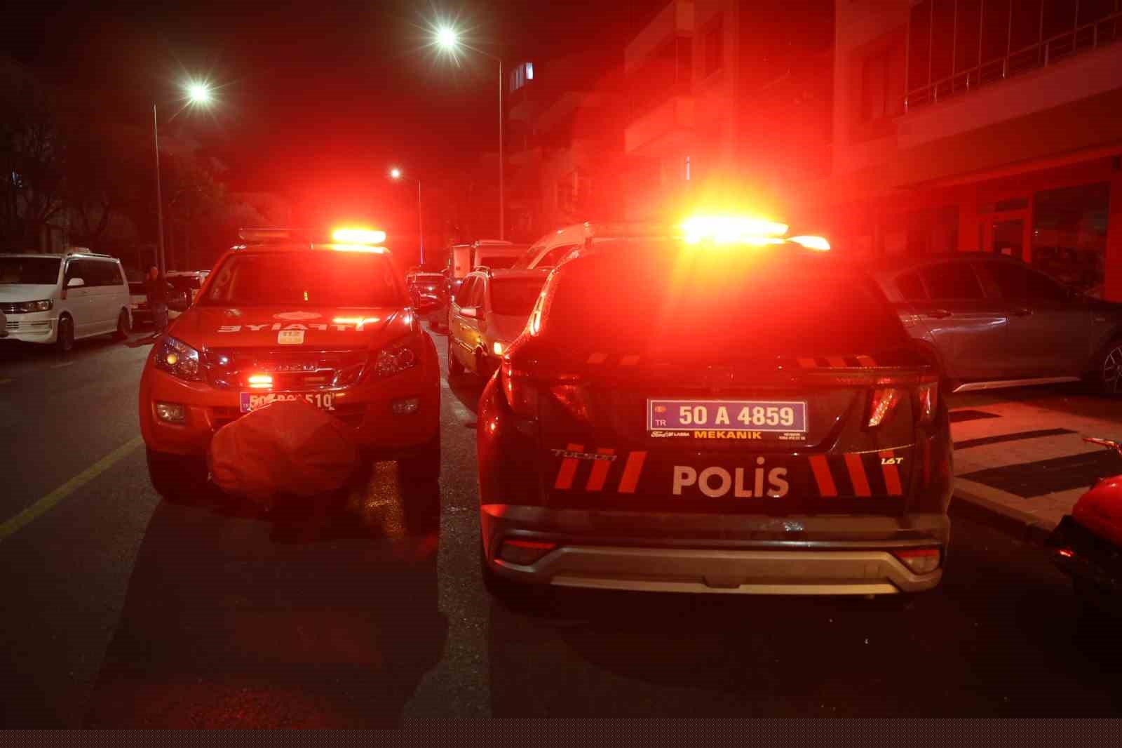 Haber alınamayan şahıs evinde ölü bulundu
