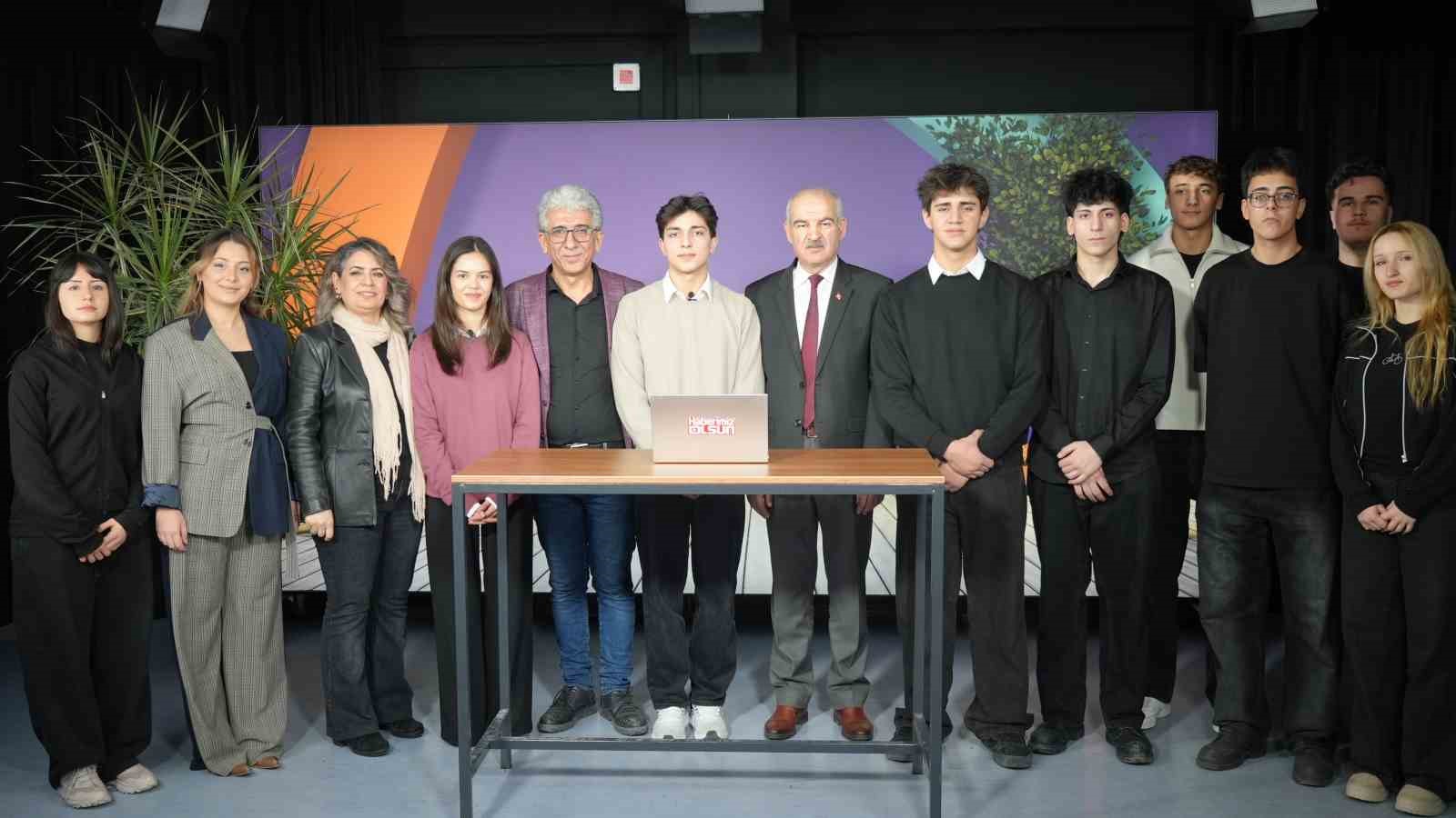 ‘Haberimiz Olsun Projesi’ kapsamında genç öğrenciler ekran karşısına çıkıyor
