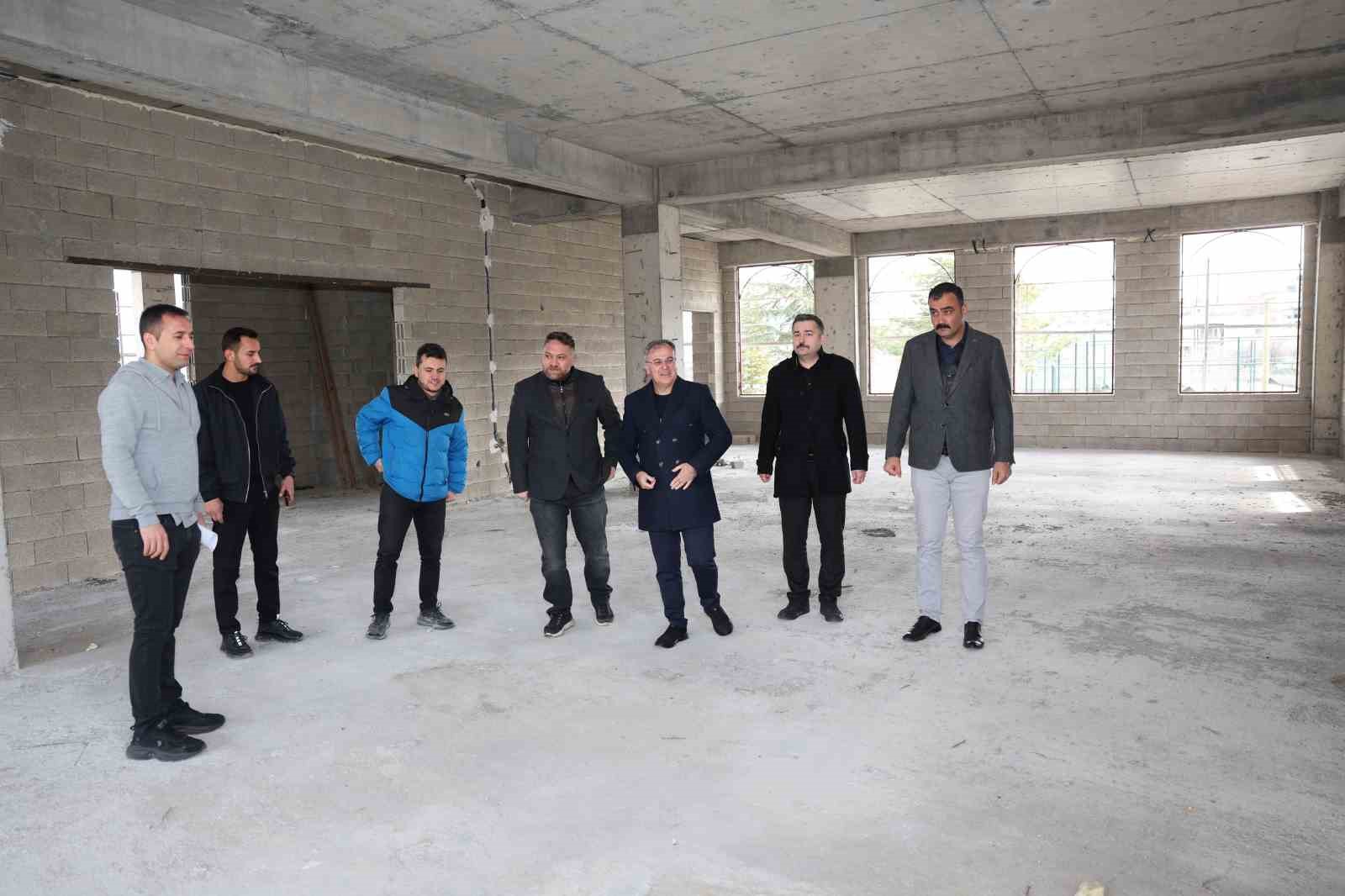 Hacılar’da cami ve gençlik burada bütünleşecek
Hacılar’da cami ve gençlik burada bütünleşecek